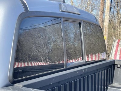 2021 Toyota Tacoma 4WD SR5 Double Cab 5' Bed V6 AT (Natl)