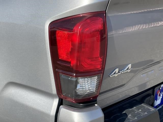 2021 Toyota Tacoma 4WD SR5 Double Cab 5' Bed V6 AT (Natl)