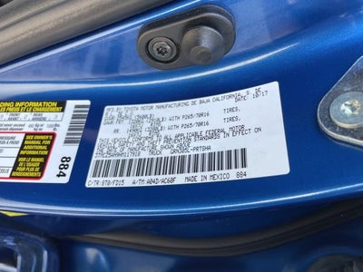 2017 Toyota Tacoma TRD Off Road Double Cab 5' Bed V6 4x4 MT (Natl)