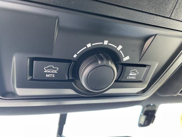 2017 Toyota Tacoma TRD Off Road Double Cab 5' Bed V6 4x4 MT (Natl)