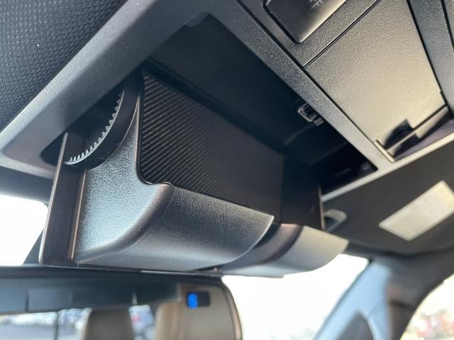 2018 Toyota Tacoma Limited Double Cab 5' Bed V6 4x4 AT (Natl)