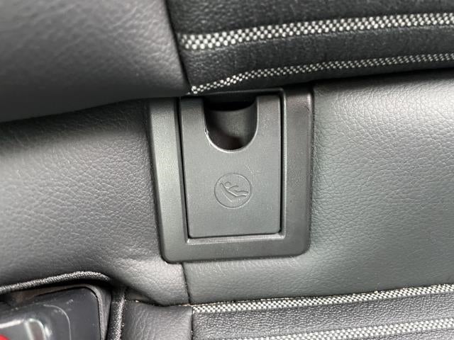 2018 Toyota Camry SE Auto (Natl)