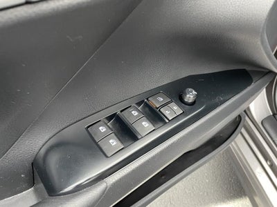 2018 Toyota Camry SE Auto (Natl)