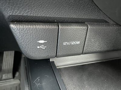 2018 Toyota Camry SE Auto (Natl)