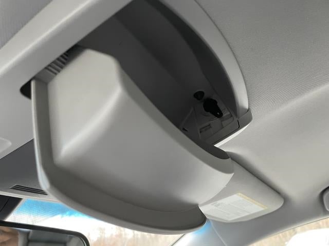 2018 Toyota Camry SE Auto (Natl)