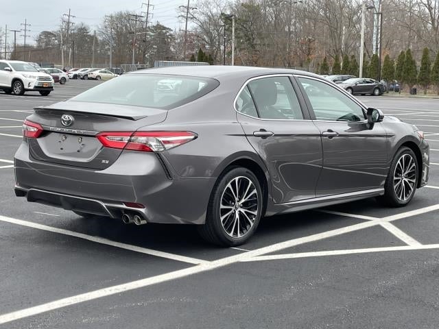 2018 Toyota Camry SE Auto (Natl)
