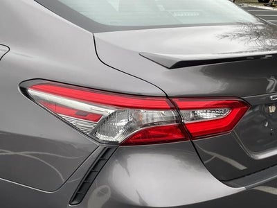 2018 Toyota Camry SE Auto (Natl)