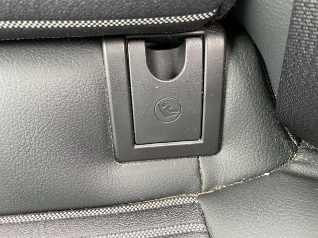 2019 Toyota Camry SE Auto (Natl)