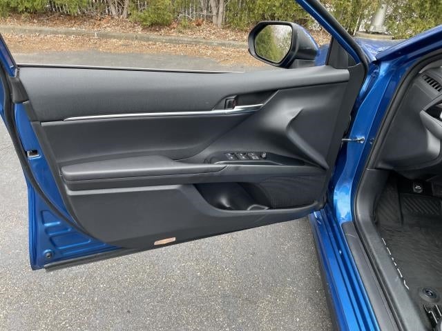 2019 Toyota Camry SE Auto (Natl)