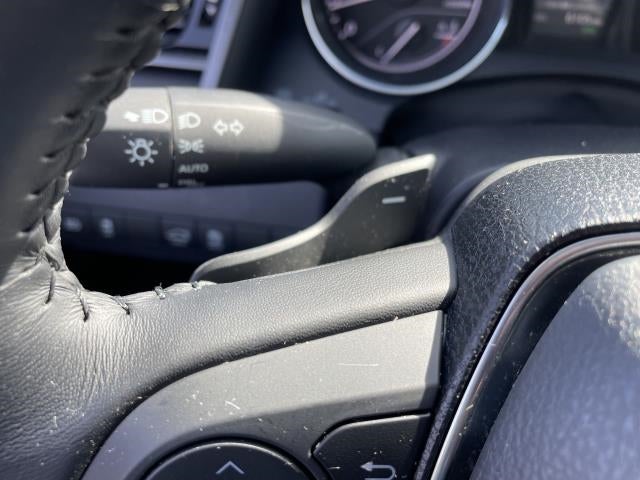 2019 Toyota Camry SE Auto (Natl)