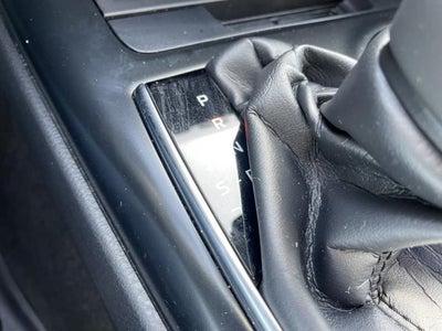 2019 Toyota Camry SE Auto (Natl)