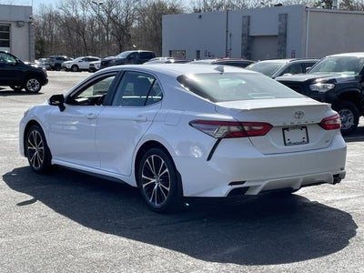 2019 Toyota Camry SE Auto (Natl)