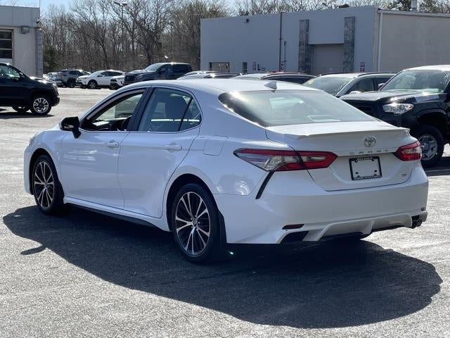 2019 Toyota Camry SE Auto (Natl)