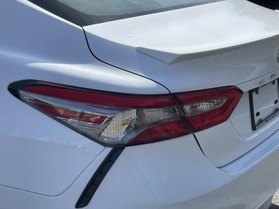 2019 Toyota Camry SE Auto (Natl)