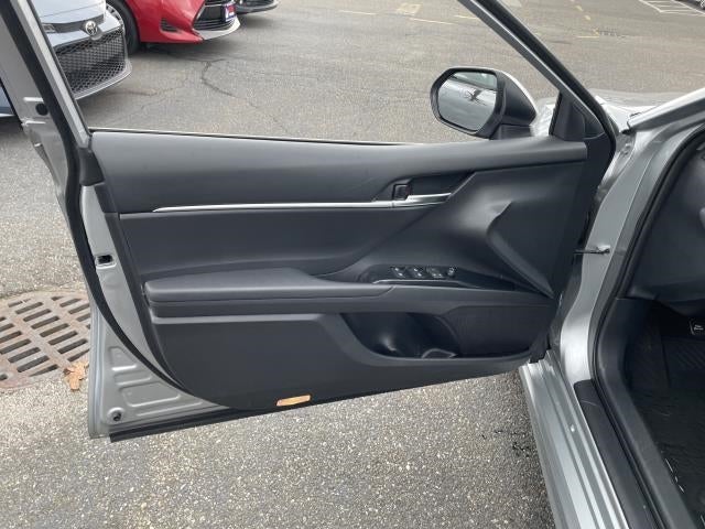 2019 Toyota Camry SE Auto (Natl)