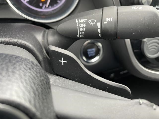 2019 Toyota Camry SE Auto (Natl)