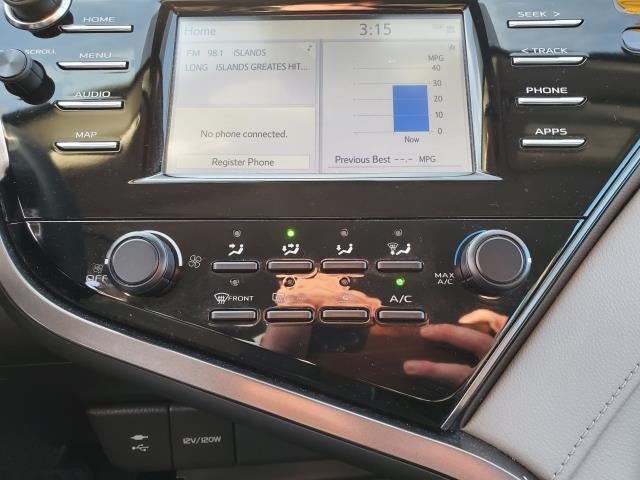 2019 Toyota Camry LE Auto (Natl)