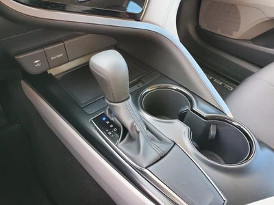 2019 Toyota Camry LE Auto (Natl)