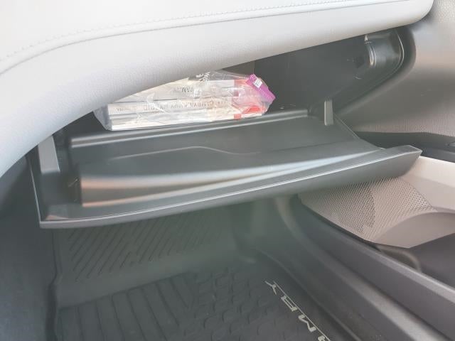 2019 Toyota Camry LE Auto (Natl)