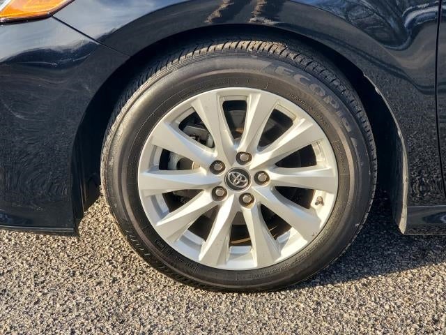 2019 Toyota Camry LE Auto (Natl)