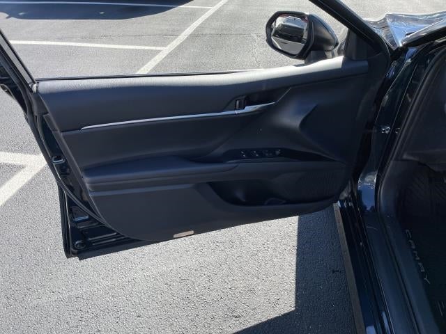 2019 Toyota Camry LE Auto (Natl)