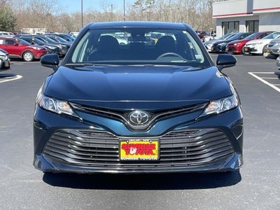 2019 Toyota Camry LE Auto (Natl)