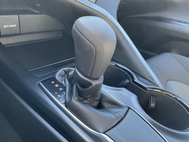 2019 Toyota Camry LE Auto (Natl)