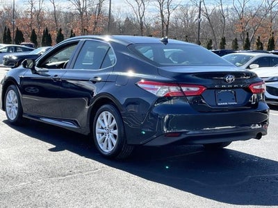 2019 Toyota Camry LE Auto (Natl)