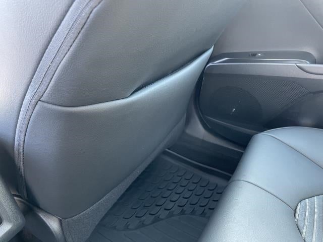 2019 Toyota Camry SE Auto (Natl)