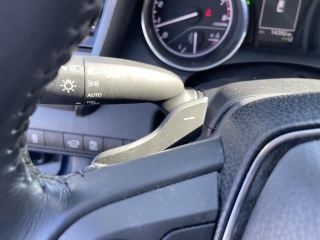 2019 Toyota Camry SE Auto (Natl)