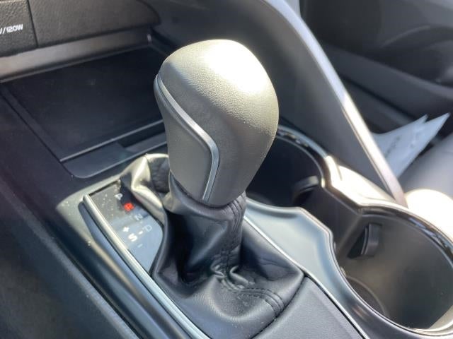 2019 Toyota Camry SE Auto (Natl)