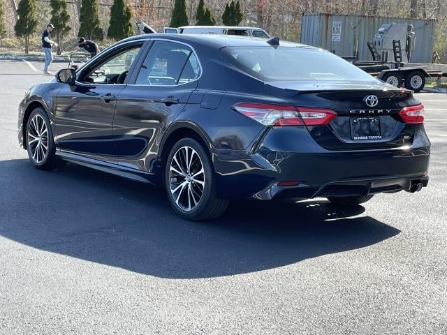 2019 Toyota Camry SE Auto (Natl)