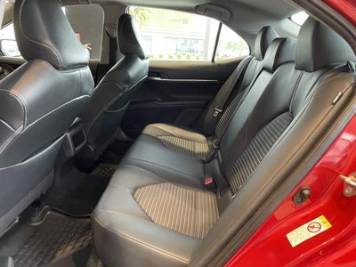 2019 Toyota Camry SE Auto (Natl)