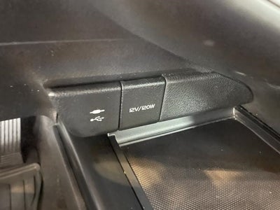 2019 Toyota Camry SE Auto (Natl)