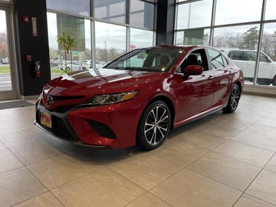 2019 Toyota Camry SE Auto (Natl)