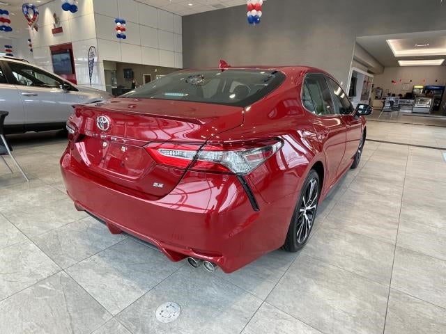 2019 Toyota Camry SE Auto (Natl)