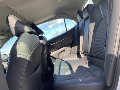 2019 Toyota Camry SE Auto (Natl)