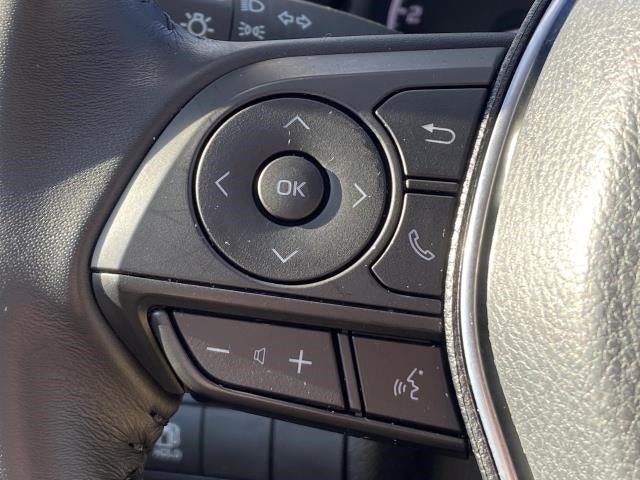 2019 Toyota Camry SE Auto (Natl)