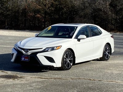 2019 Toyota Camry SE Auto (Natl)