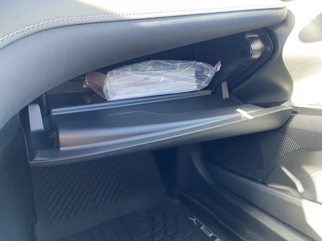 2019 Toyota Camry SE Auto (Natl)