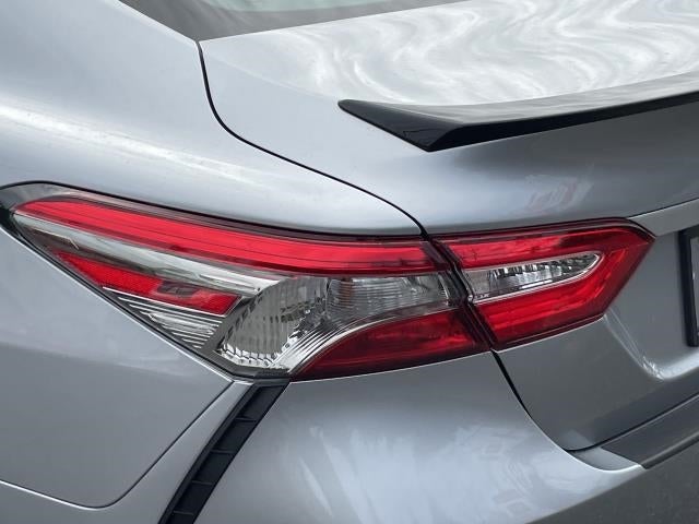 2019 Toyota Camry SE Auto (Natl)