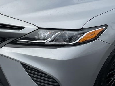 2019 Toyota Camry SE Auto (Natl)