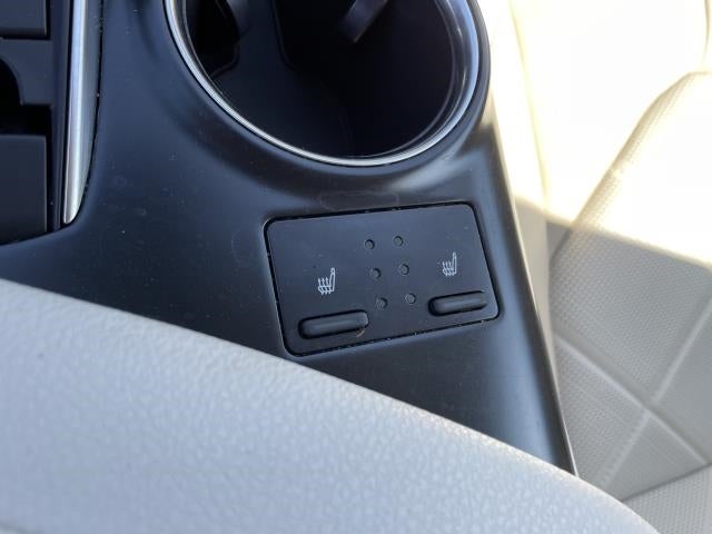 2019 Toyota Camry XLE Auto (Natl)