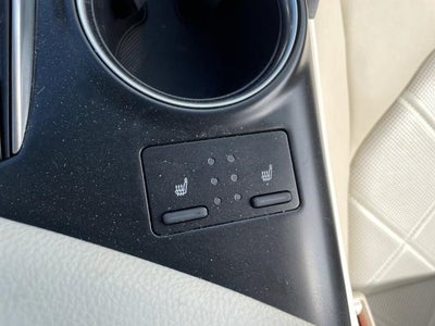 2019 Toyota Camry XLE Auto (Natl)