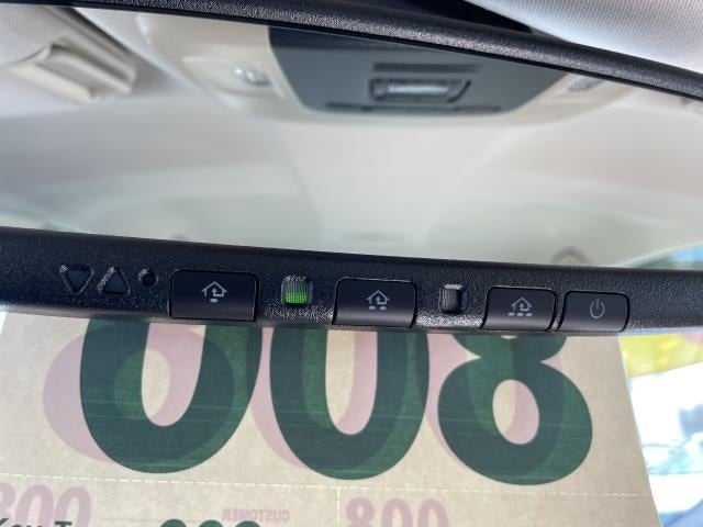 2019 Toyota Camry XLE Auto (Natl)