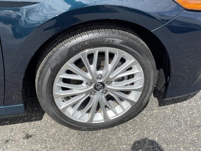 2019 Toyota Camry XLE Auto (Natl)