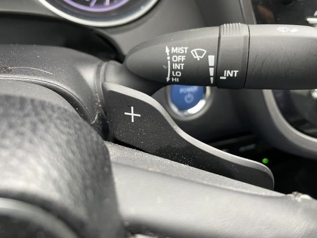 2019 Toyota Camry Hybrid SE CVT (Natl)