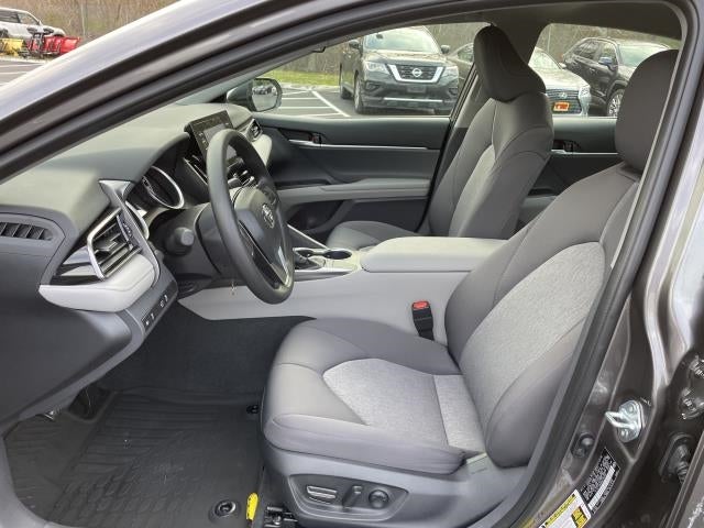 2022 Toyota Camry LE Auto (Natl)