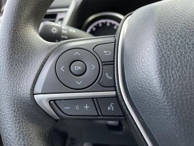 2022 Toyota Camry LE Auto (Natl)