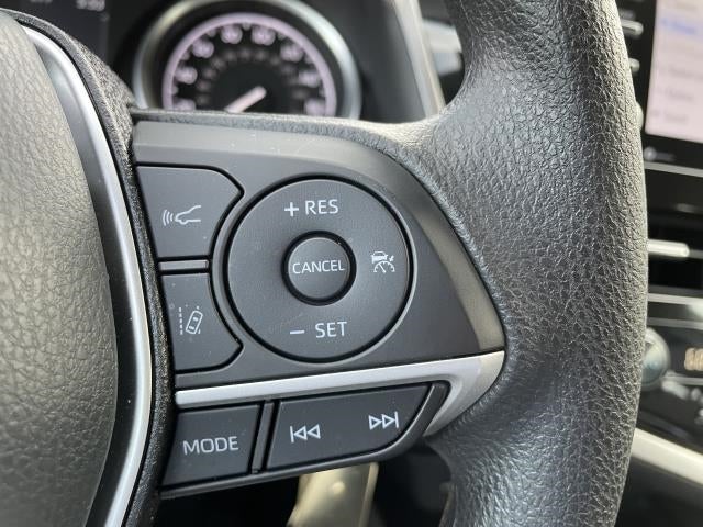 2022 Toyota Camry LE Auto (Natl)